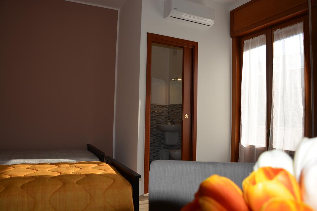 Colori Del Salento Bed & Breakfast Cellino San Marco Exterior foto